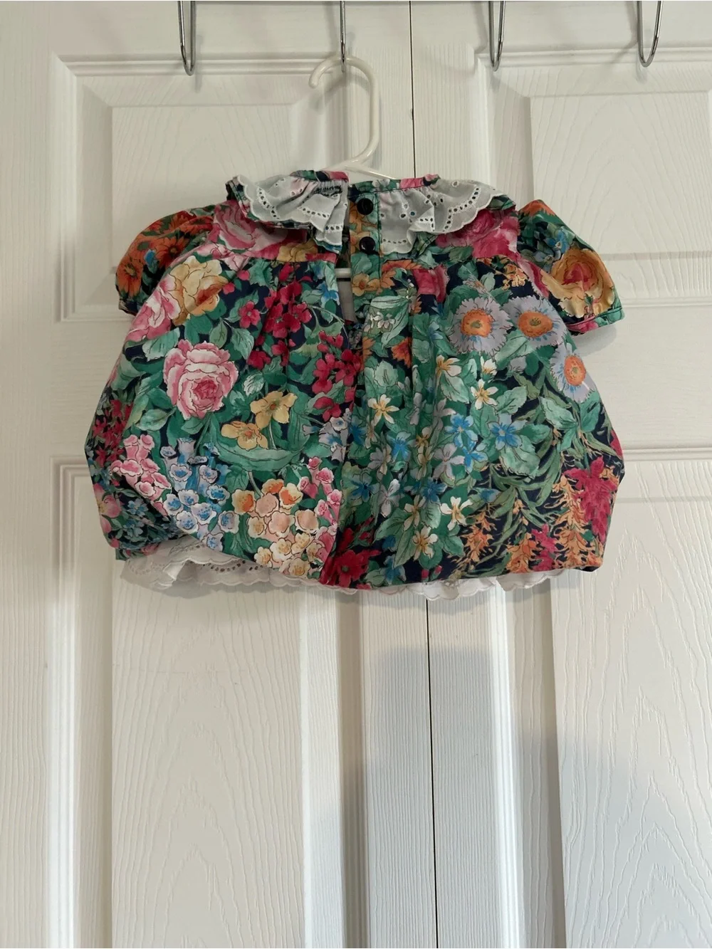 Vintage Floral Bubble Dress with Lace Collar